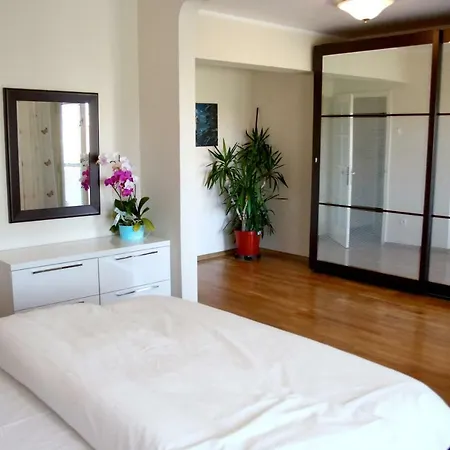 Διαμέρισμα Ultra-spacious Close To The Central Park *